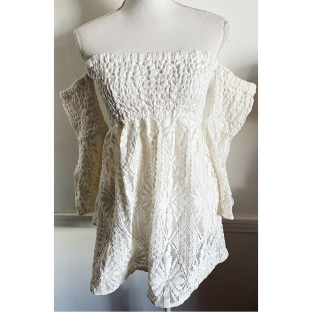 Milly Cabana • White Lace Off The Shoulder Cover Up